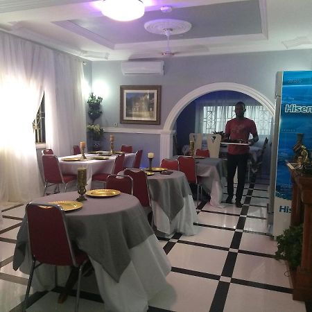 The Winford Boutique Hotel Achimota Taifa Ngoại thất bức ảnh